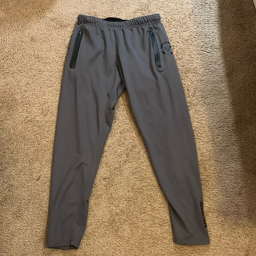 Virus Performance Pants Small